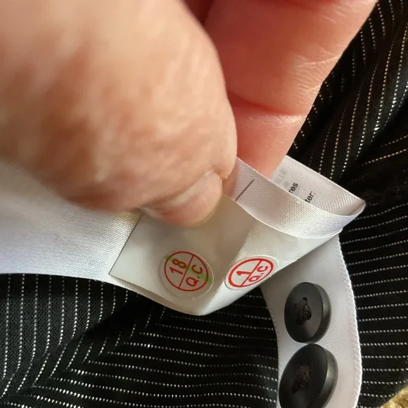 Gap Women’s “The Big Shirt” Black with metallic Stripes XS - Picture 6 of 6